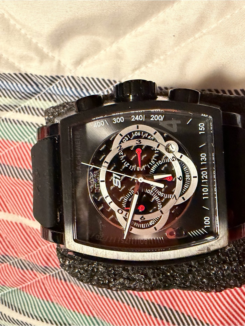 Men Accessories Subcategory Identification